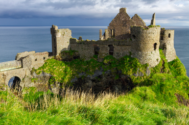 dunluce castle tour giants causeway tours from belfast